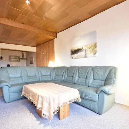 Spacious In With Garden Apartment Schwaan