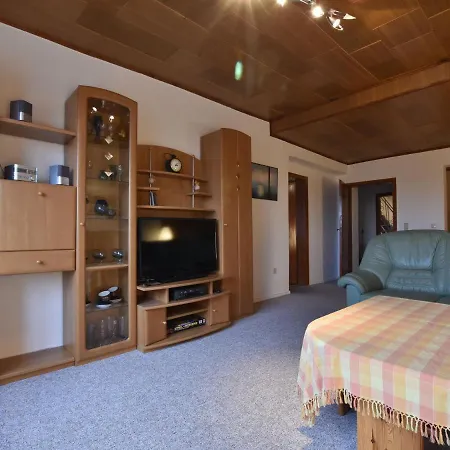 Spacious In With Garden Apartment Schwaan